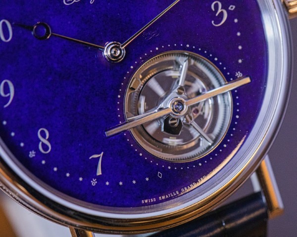 Breguet 独有的「蓝」魔法