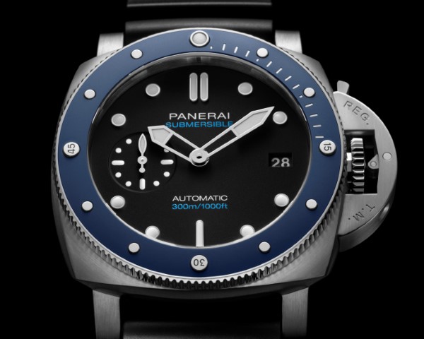 以蓝之名  PANERAI Submersible Azzurro